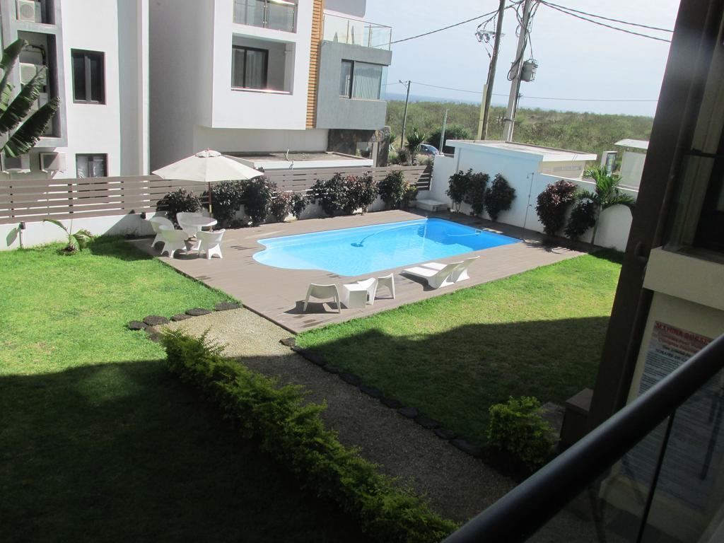 Mahina Sunset Heights Apartment Flic-en-Flacq Exterior foto
