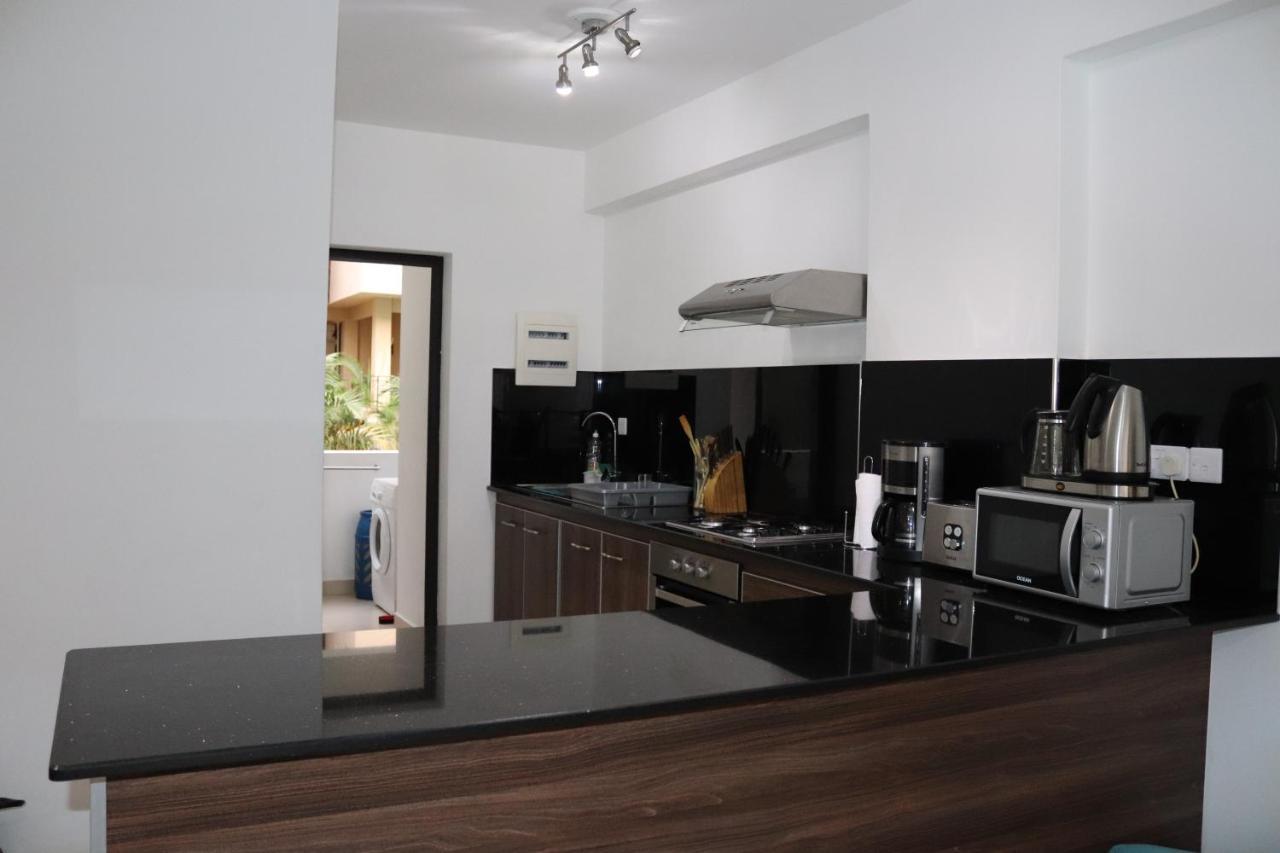 Mahina Sunset Heights Apartment Flic-en-Flacq Exterior foto